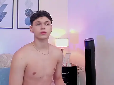 Snapshot of mykelcano chatting on 04/04/26, 02:34 mykelcano online show from 04/04/26, 02:34