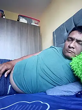 luis20212 online show from 03/31/26, 09:39