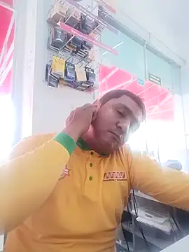 luis20212 online show from 03/30/26, 02:18