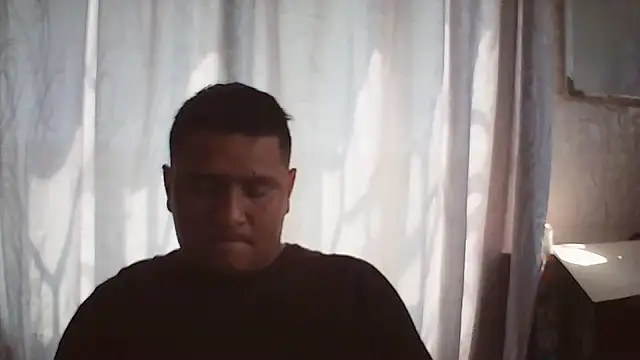 luis20212 online show from 05/19/26, 03:19