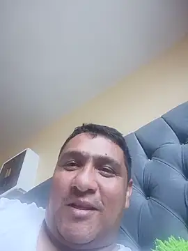 luis20212 online show from 05/31/26, 06:31