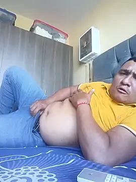 luis20212 online show from 04/10/26, 07:43