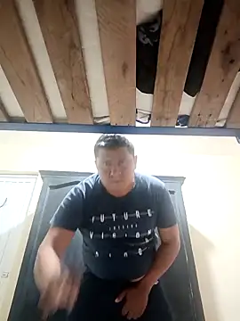 luis20212 online show from 04/03/26, 01:01