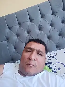 luis20212 online show from 05/25/26, 03:33