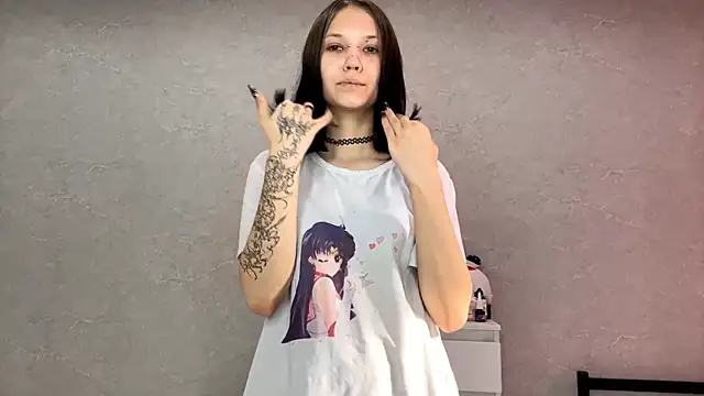 AmeliaMiotii online show from 04/03/26, 10:00