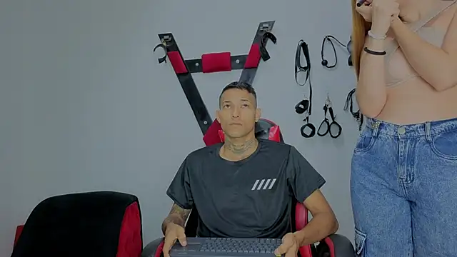 Hana and Zeta2026 online show from 03/31/26, 12:18