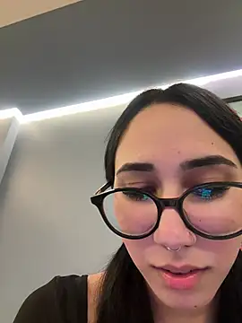 juliacosta online show from 04/07/26, 06:54