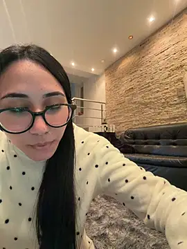 Snapshot of juliacosta chatting on 05/20/26, 01:02 juliacosta online show from 05/20/26, 01:02
