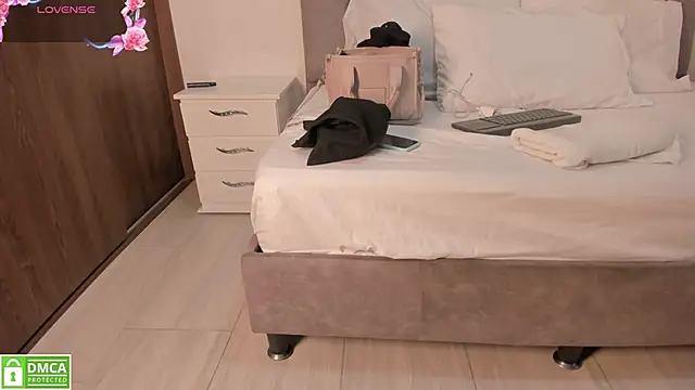 Snapshot of Natasha_Marin chatting on 04/07/26, 07:37 Natasha Marin online show from 04/07/26, 07:37