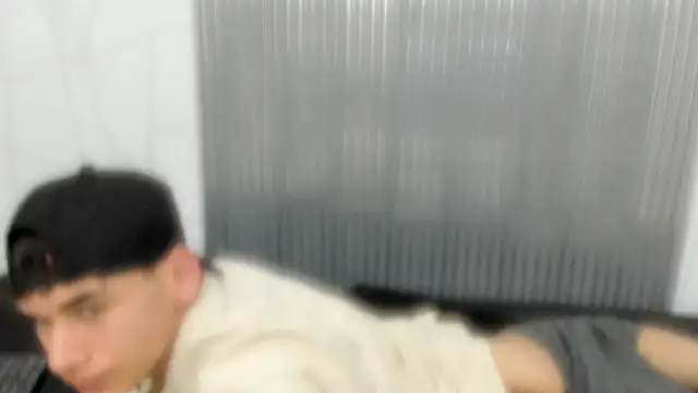 Snapshot of Kitsune_44 chatting on 04/01/26, 07:00 Kitsune 44 online show from 04/01/26, 07:00