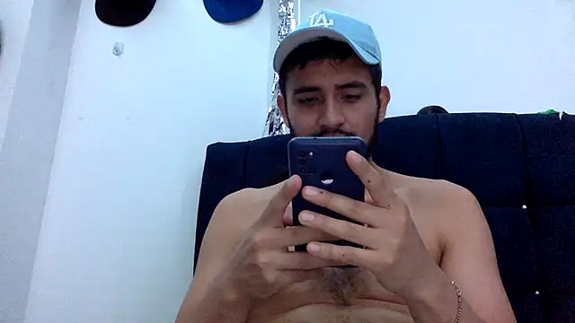 Snapshot of derek_smiith chatting on 06/27/26, 12:27 derek smiith online show from 06/27/26, 12:27