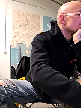 TavoEskort123 online show from 03/28/26, 11:39