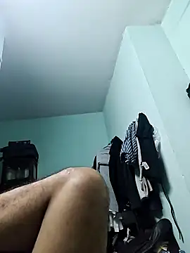 varun2184 online show from 04/13/26, 06:34