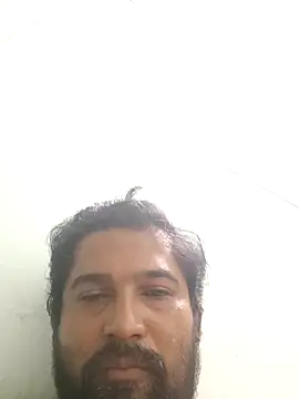 Snapshot of varun2184 chatting on 04/29/26, 06:14 varun2184 online show from 04/29/26, 06:14