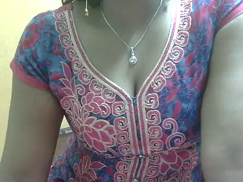 Snapshot of Sexy_mita01 chatting on 03/30/26, 07:21 Sexy mita01 online show from 03/30/26, 07:21