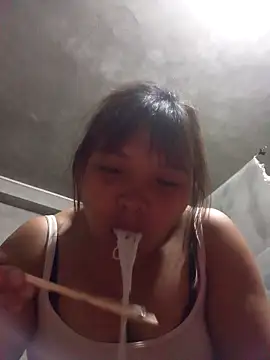 Emm-a- online show from 04/12/26, 05:05