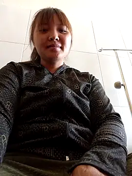 Emm-a- online show from 04/08/26, 03:19