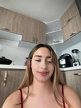 Snapshot of barbievictoria chatting on 06/03/26, 02:33 barbievictoria online show from 06/03/26, 02:33