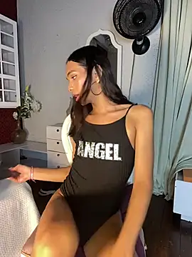 KristinaGriner online show from 04/22/26, 05:58