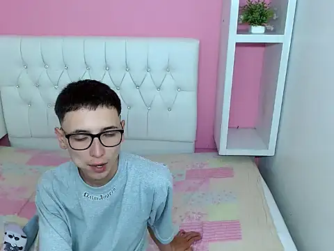 23alana online show from 04/17/26, 03:20