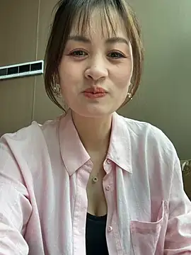 Yang 218 online show from 04/07/26, 06:48