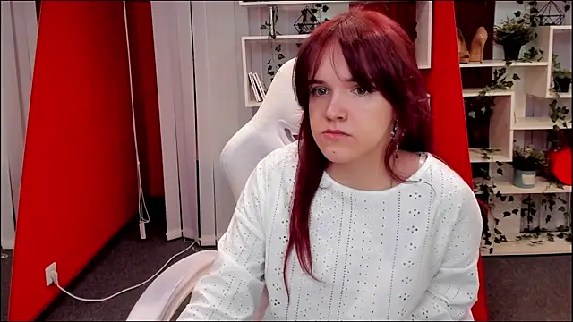 Snapshot of Anny_Lani chatting on 04/02/26, 12:01 Anny Lani online show from 04/02/26, 12:01