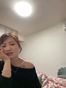 Snapshot of Huihui_518 chatting on 04/12/26, 06:11 Huihui 518 online show from 04/12/26, 06:11