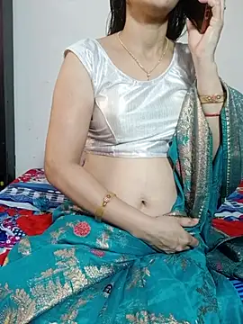 Snapshot of Sexyy_Bhabhi_143 chatting on 06/21/26, 05:57 Sexyy Bhabhi 143 online show from 06/21/26, 05:57