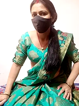 Snapshot of Sexyy_Bhabhi_143 chatting on 05/01/26, 05:23 Sexyy Bhabhi 143 online show from 05/01/26, 05:23