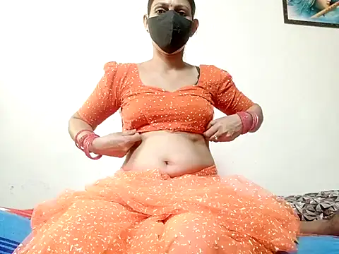 Snapshot of Sexyy_Bhabhi_143 chatting on 04/26/26, 08:11 Sexyy Bhabhi 143 online show from 04/26/26, 08:11