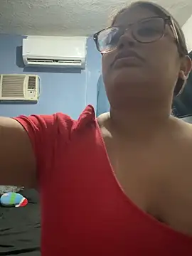 Snapshot of C1N09 chatting on 05/11/26, 06:26 C1N09 online show from 05/11/26, 06:26