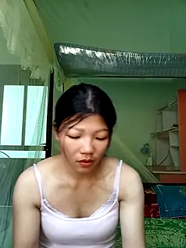 -Quyny- online show from 04/10/26, 07:15