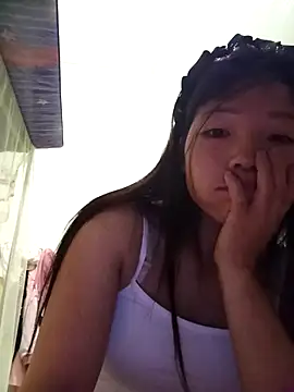 -Quyny- online show from 05/04/26, 07:28