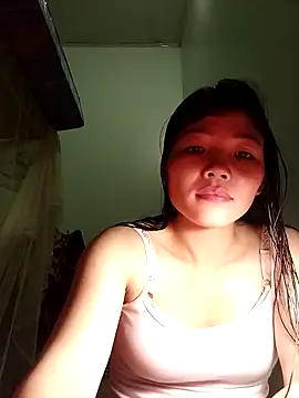 -Quyny- online show from 04/02/26, 12:34