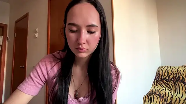 Liesenaniles online show from 05/02/26, 03:12