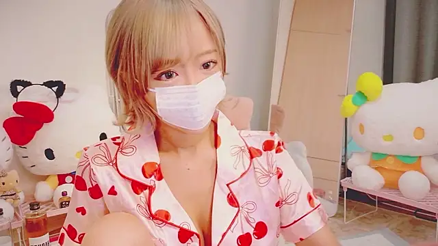 baby  cherry   online show from 05/30/26, 12:22