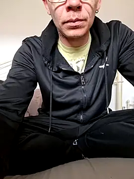 couple hot03 online show from 03/27/26, 12:39