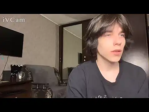 Snapshot of mason_silver chatting on 04/10/26, 03:30 mason silver online show from 04/10/26, 03:30