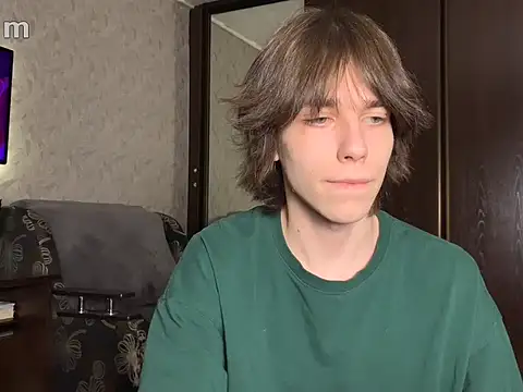 Snapshot of mason_silver chatting on 04/05/26, 04:13 mason silver online show from 04/05/26, 04:13