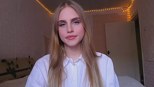 EveCoutch online show from 03/31/26, 12:07