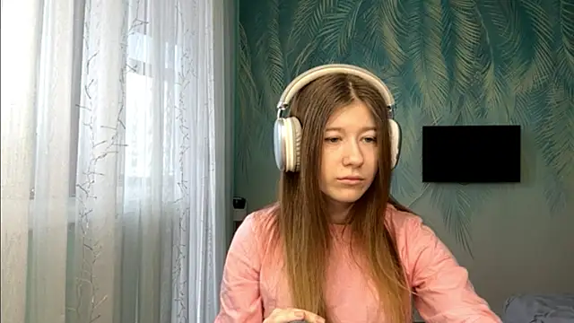 Kate Jomallona online show from 04/13/26, 09:57