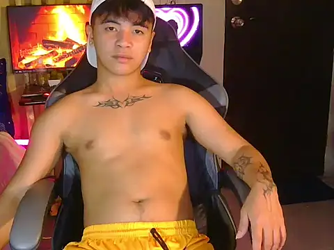 Snapshot of Untouchable_Bromancexxx chatting on 05/04/26, 02:31 Untouchable Bromancexxx online show from 05/04/26, 02:31