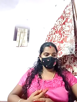 Snapshot of tamilratchasii chatting on 05/07/26, 05:27 tamilratchasii online show from 05/07/26, 05:27