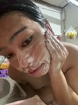 lulueraxxxx online show from 05/05/26, 01:58