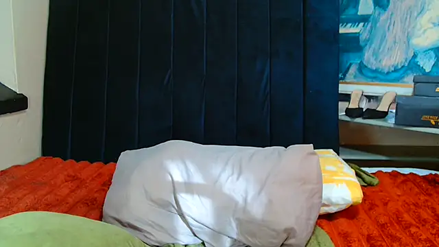 CaramelCandyxx online show from 07/12/26, 06:58