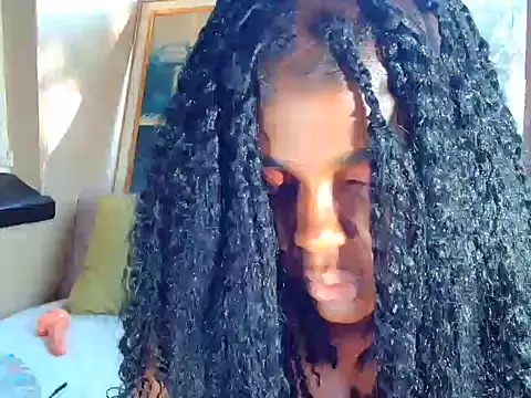 Snapshot of CaramelCandyxx chatting on 04/10/26, 06:31 CaramelCandyxx online show from 04/10/26, 06:31