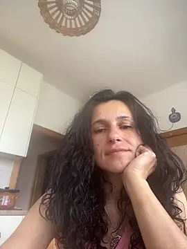 Snapshot of StellaMia263 chatting on 06/15/26, 11:10 StellaMia263 online show from 06/15/26, 11:10