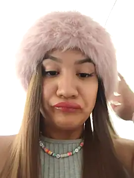 Medusa Kitty online show from 04/02/26, 06:14