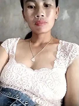 djdddj1 online show from 04/14/26, 03:44