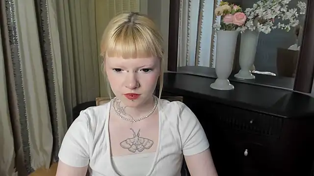 EIanorPuglia online show from 03/29/26, 06:59